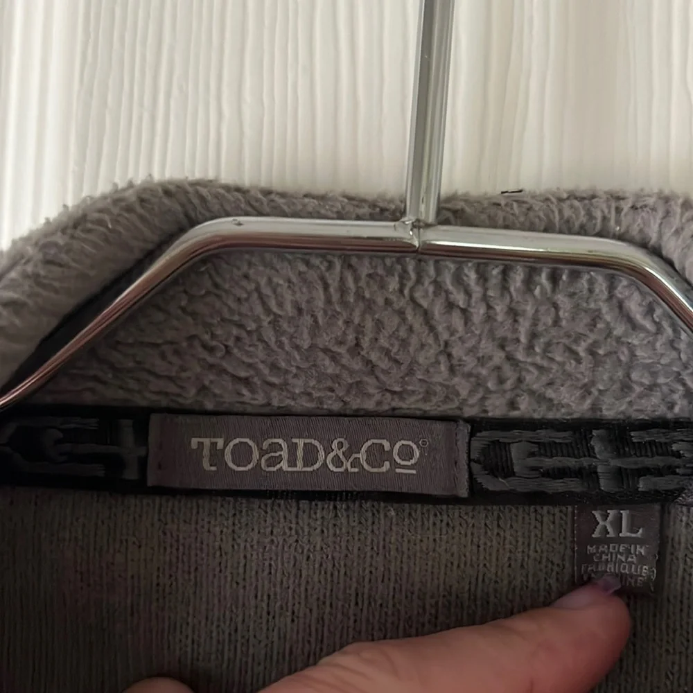 Toad&Co‎ Brickland Fleece Vest, Gray and Light Brown in Sz XL